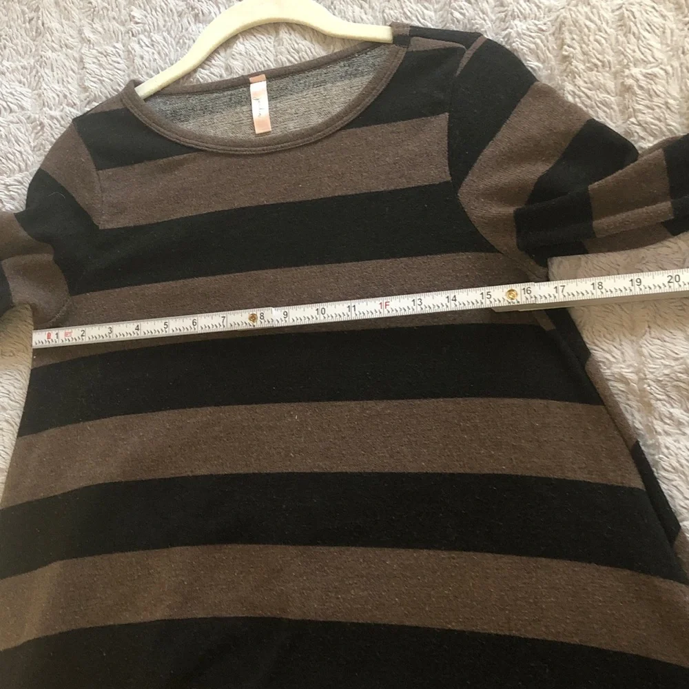 Black and brown striped dress with pockets - Picture 7 of 9